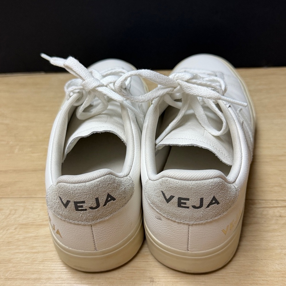 VEJA Campo Sneaker Womens SIZE 9 US - Picture 8 of 11